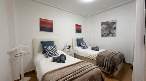 Foto 5 de Apartamento de alquiler en Zona Playa del Cura, Torrevieja