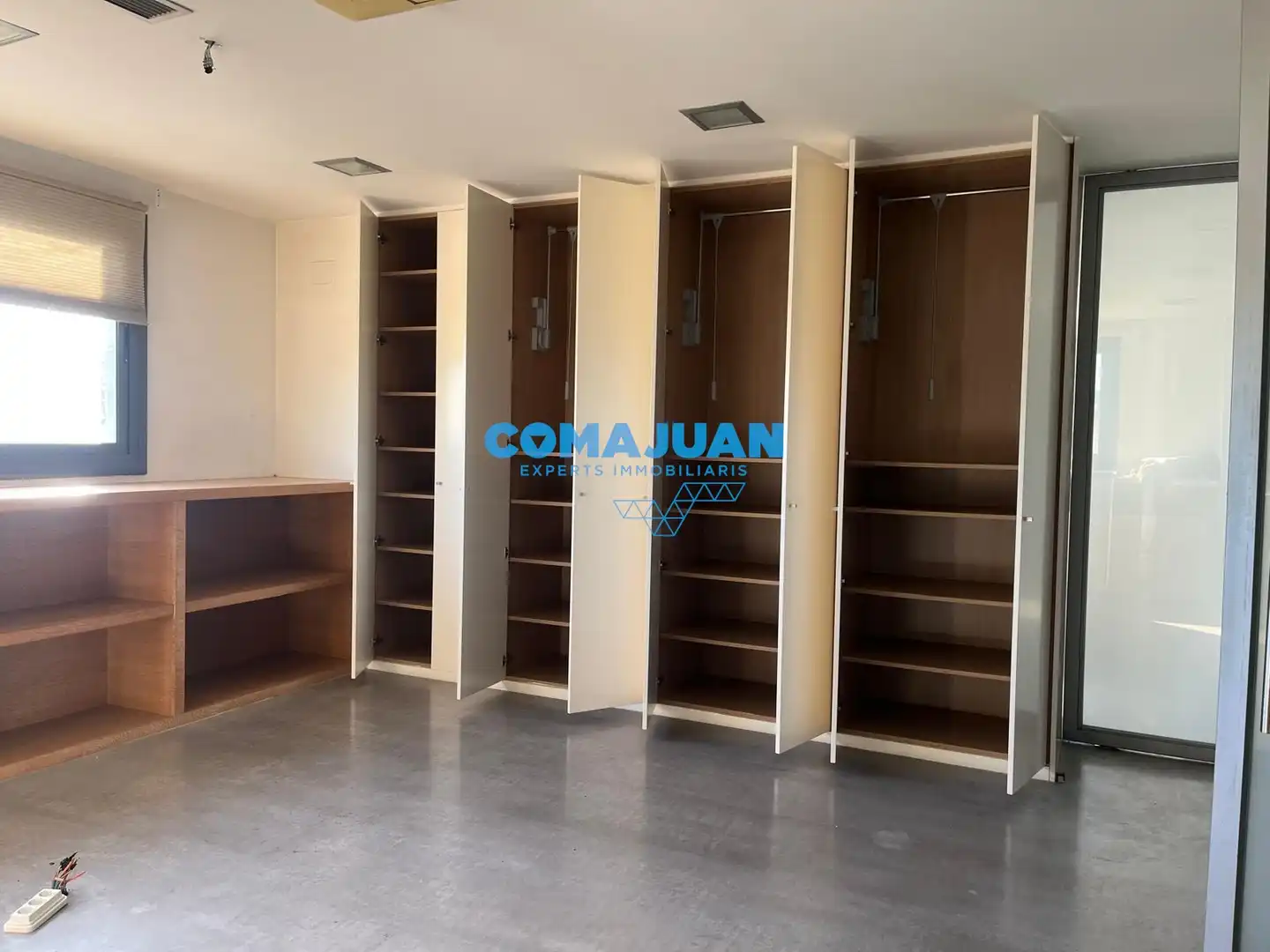 Bedroom of Industrial buildings for rent in Mataró