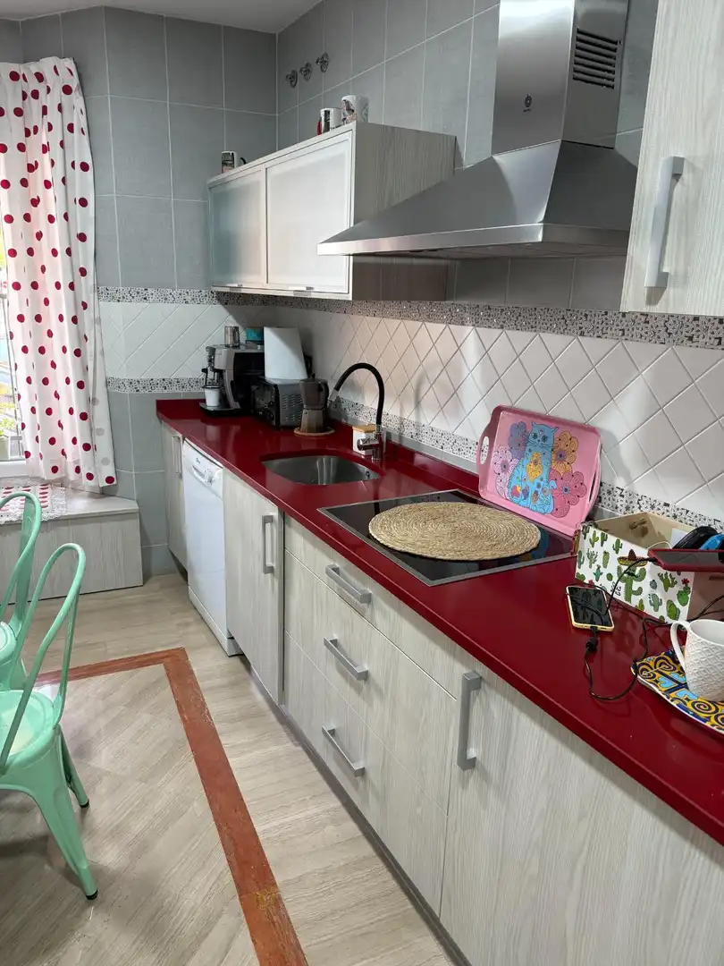 Cuina de Casa adosada en venda en Mocejón amb Aire condicionat, Jardí privat i Terrassa