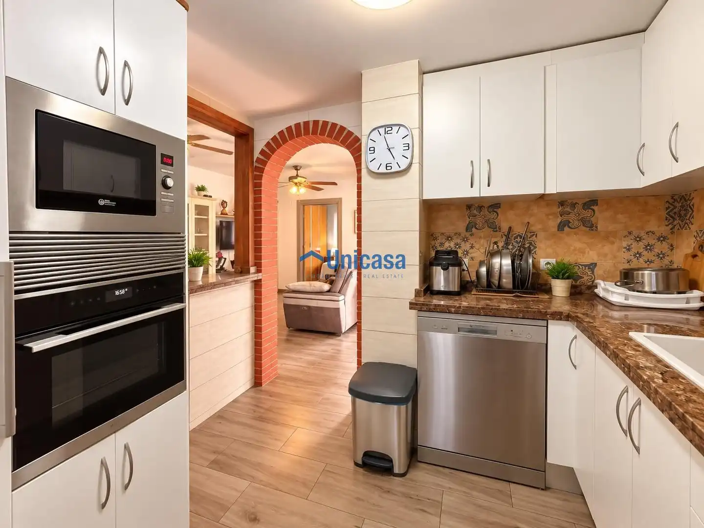 Kitchen of Detached homes for sale in Churriana