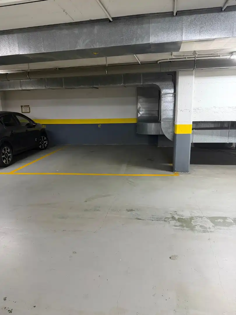 Parkplatz von Garage zur Miete in Vigo 