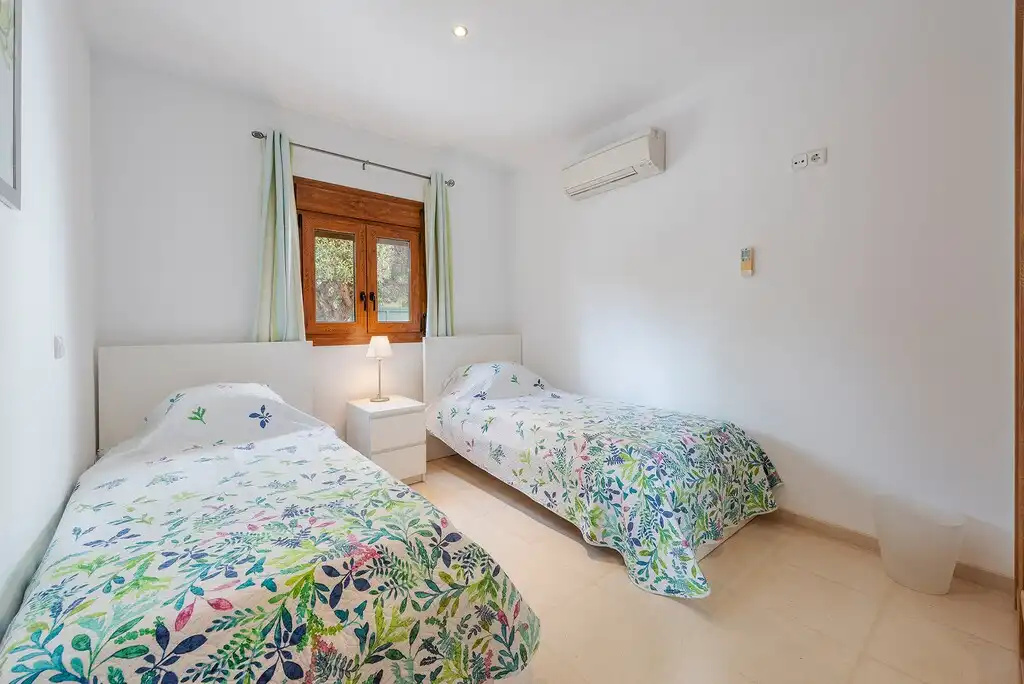 Habitación de Casa o chalet en venta en Palafolls con Aire acondicionado, Terraza y Piscina