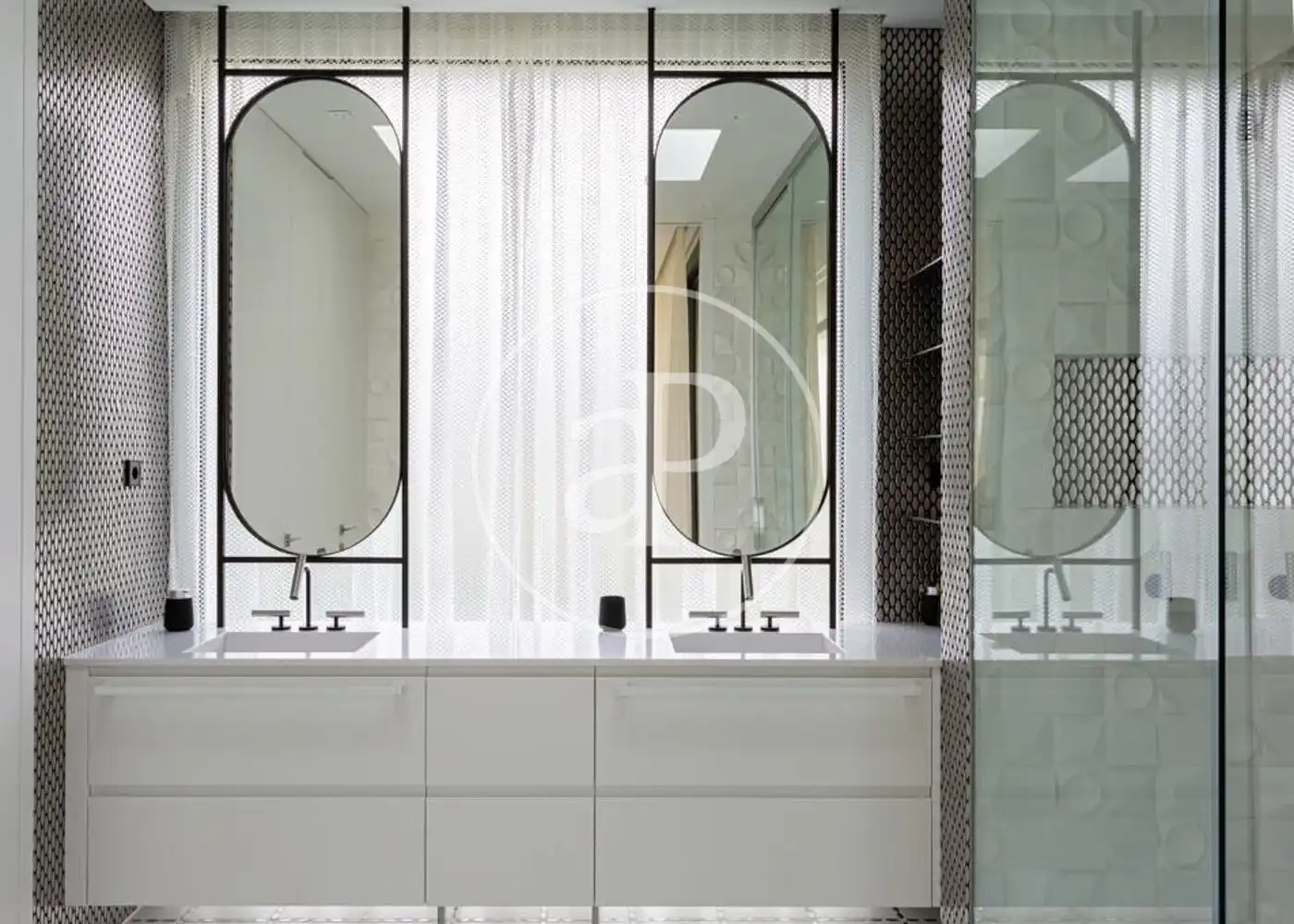 Baño de Casa o chalet en venta en Madrid con Aire acondicionado, Calefacción y Jardín privado