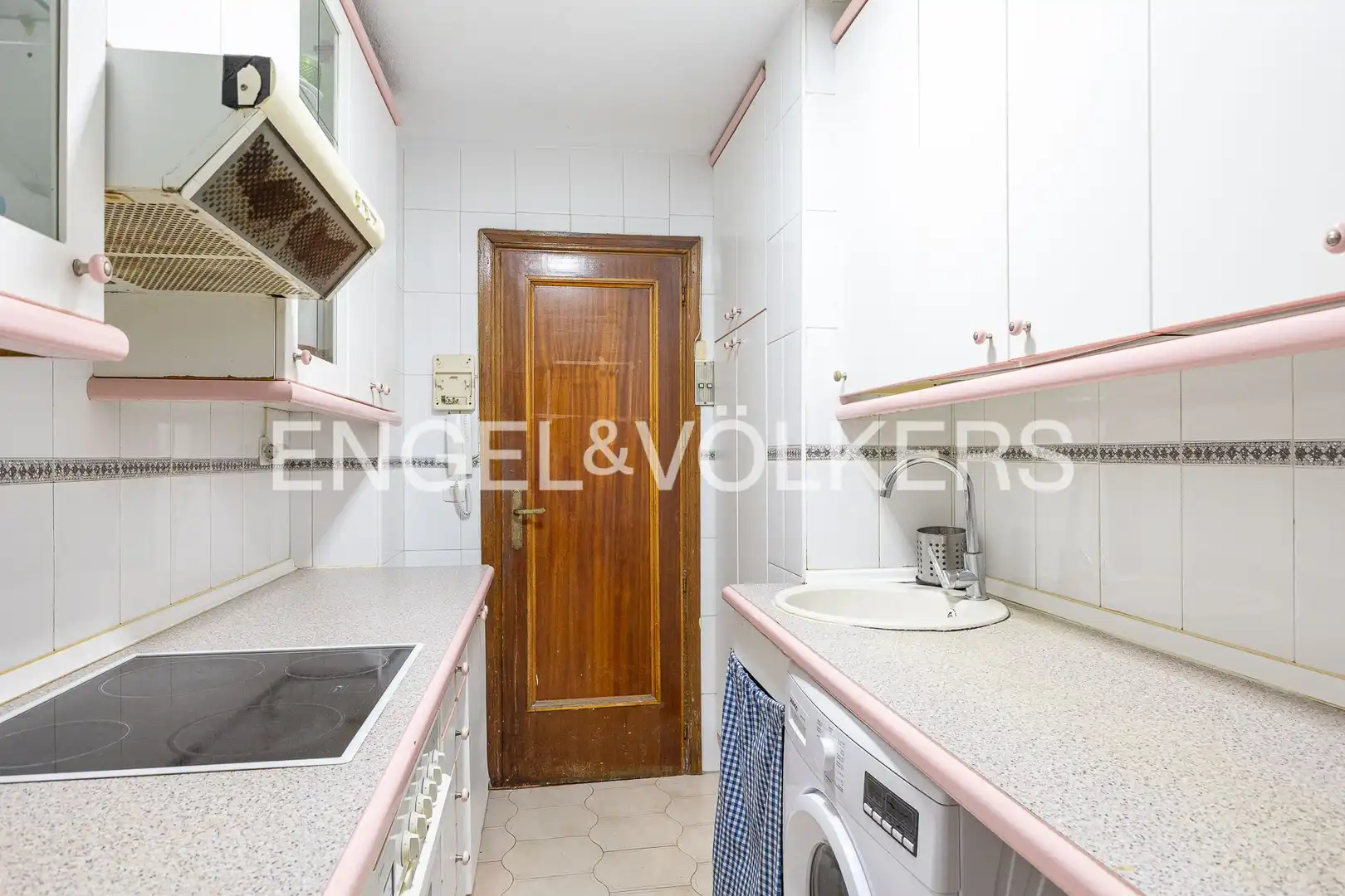 Küche von Wohnung zum Verkauf in Madrid mit Heizung und Parkett