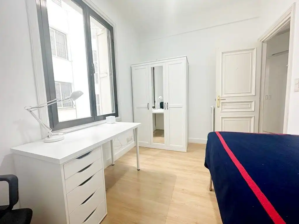Habitación de Piso de alquiler en Bilbao  con Calefacción
