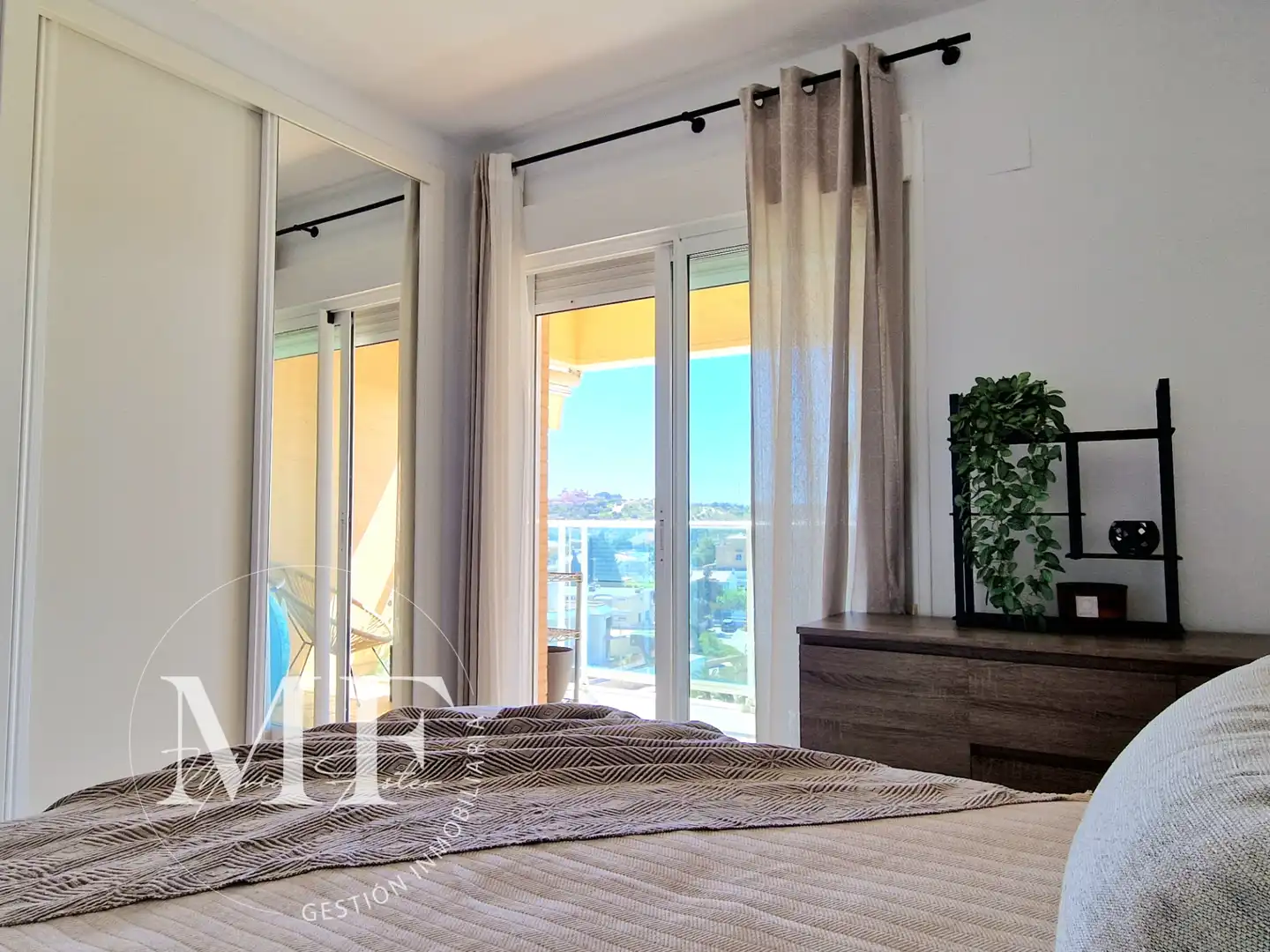 Schlafzimmer von Wohnung zum Verkauf in Alicante / Alacant mit Klimaanlage, Heizung und Terrasse