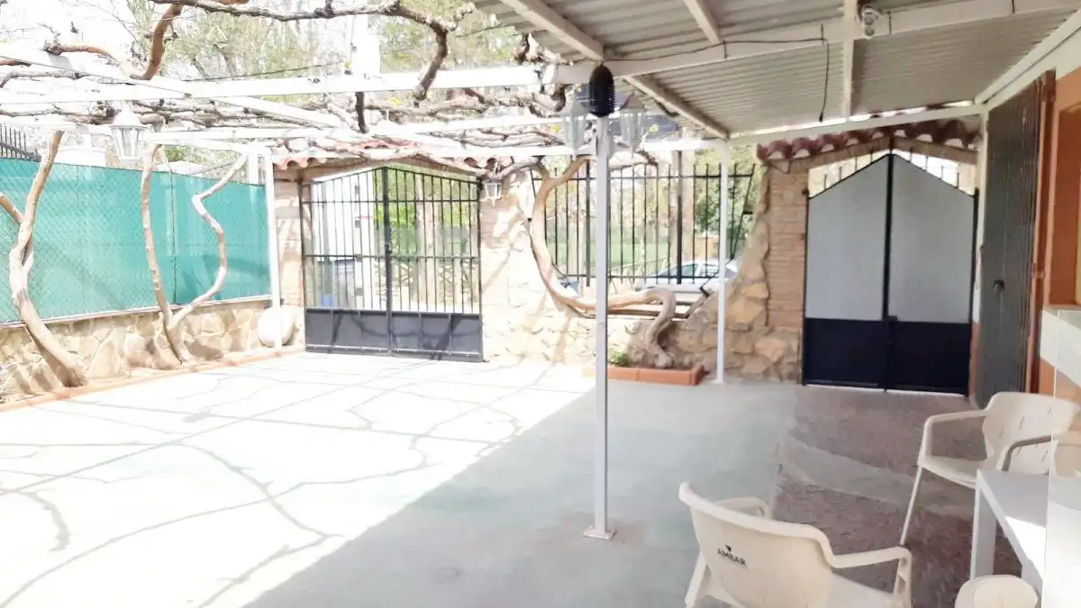 Local comercial en venta en Valdepeñas, imagen 2