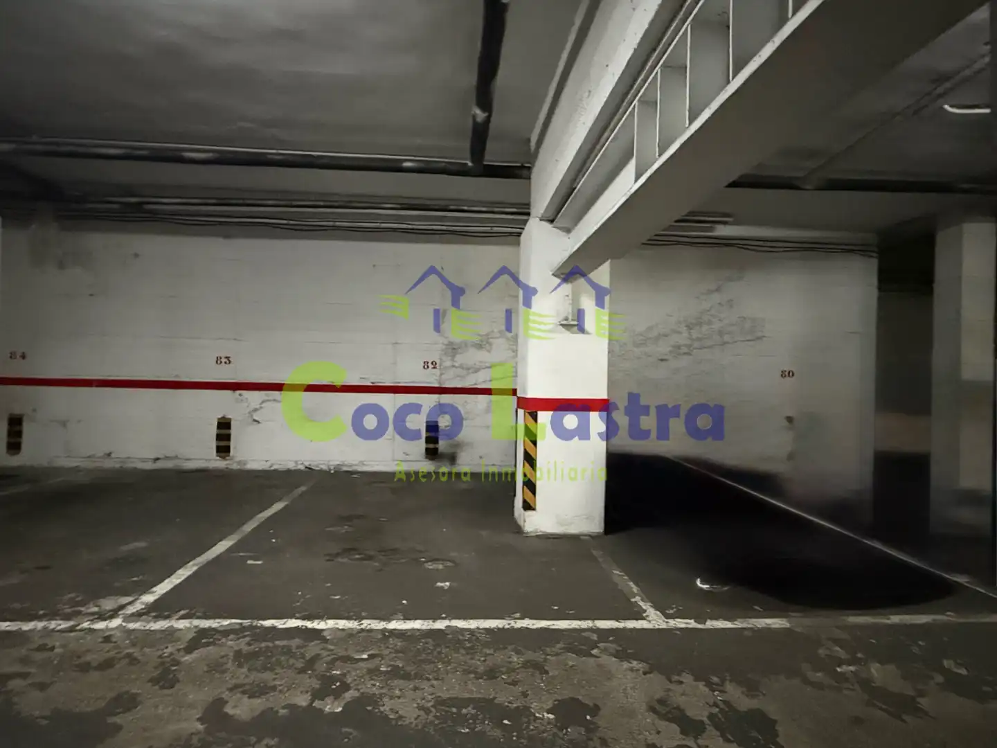 Parkplatz von Wohnung zum Verkauf in Salamanca mit Heizung, Parkett und Balkon