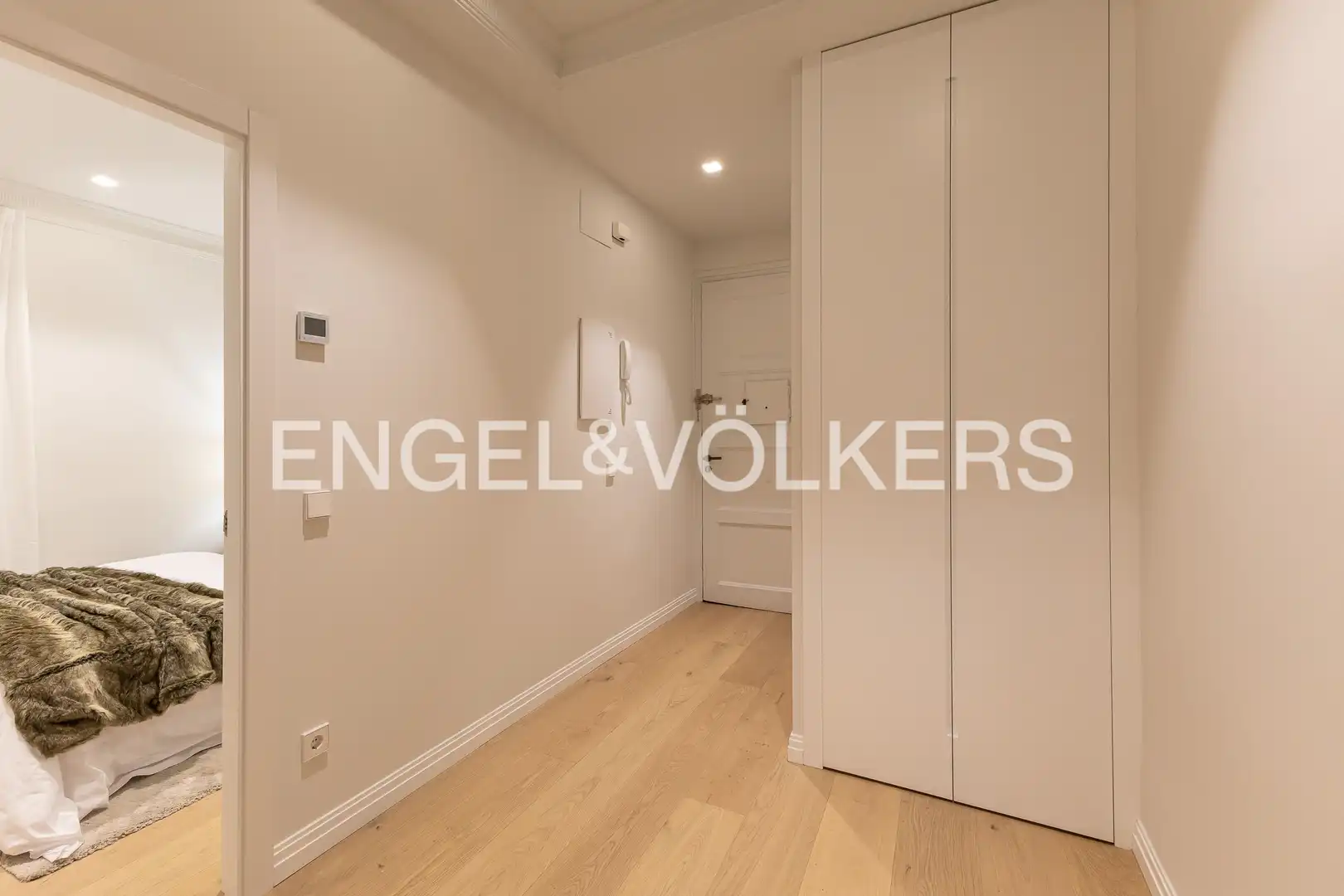 Wohnung zum Verkauf in Madrid mit Klimaanlage und Heizung