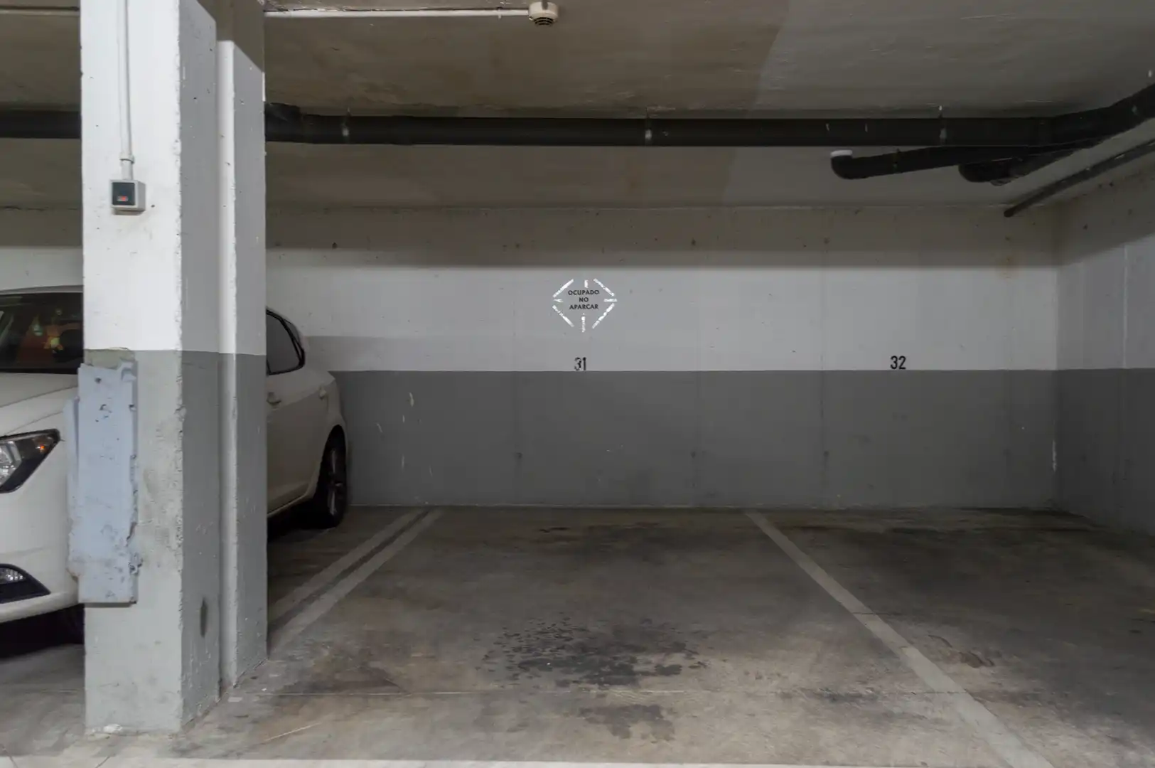 Parking de Apartamento en venta en Fontanar con Parquet, Trastero y Piscina comunitaria