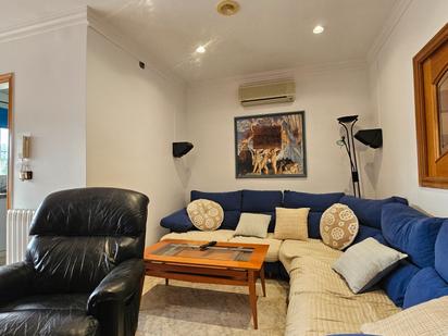 Living room of Flat for sale in Sabadell  with Heating, Oven and Balcony