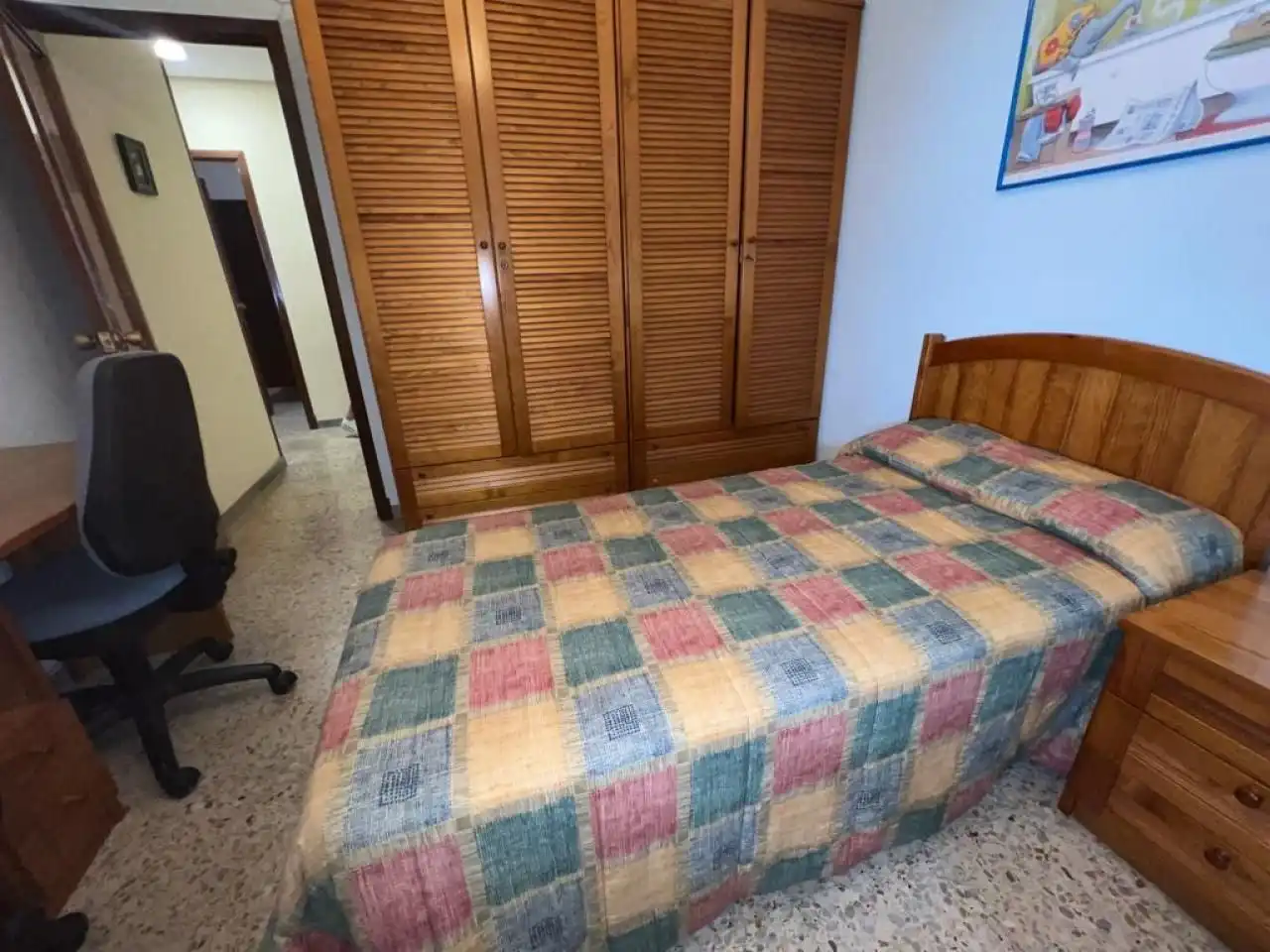 Bedroom of Flat for rent in Ourense Capital   with Heating, Parquet flooring and Furnished