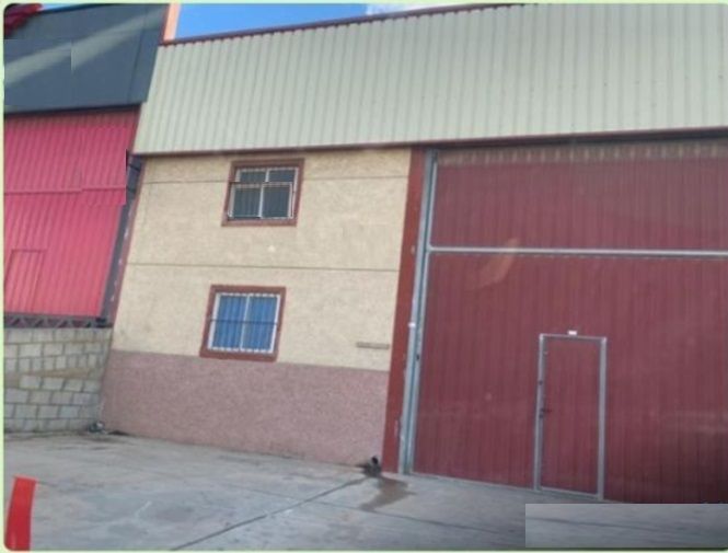 Vista exterior de Nau industrial en venda en Alhaurín de la Torre
