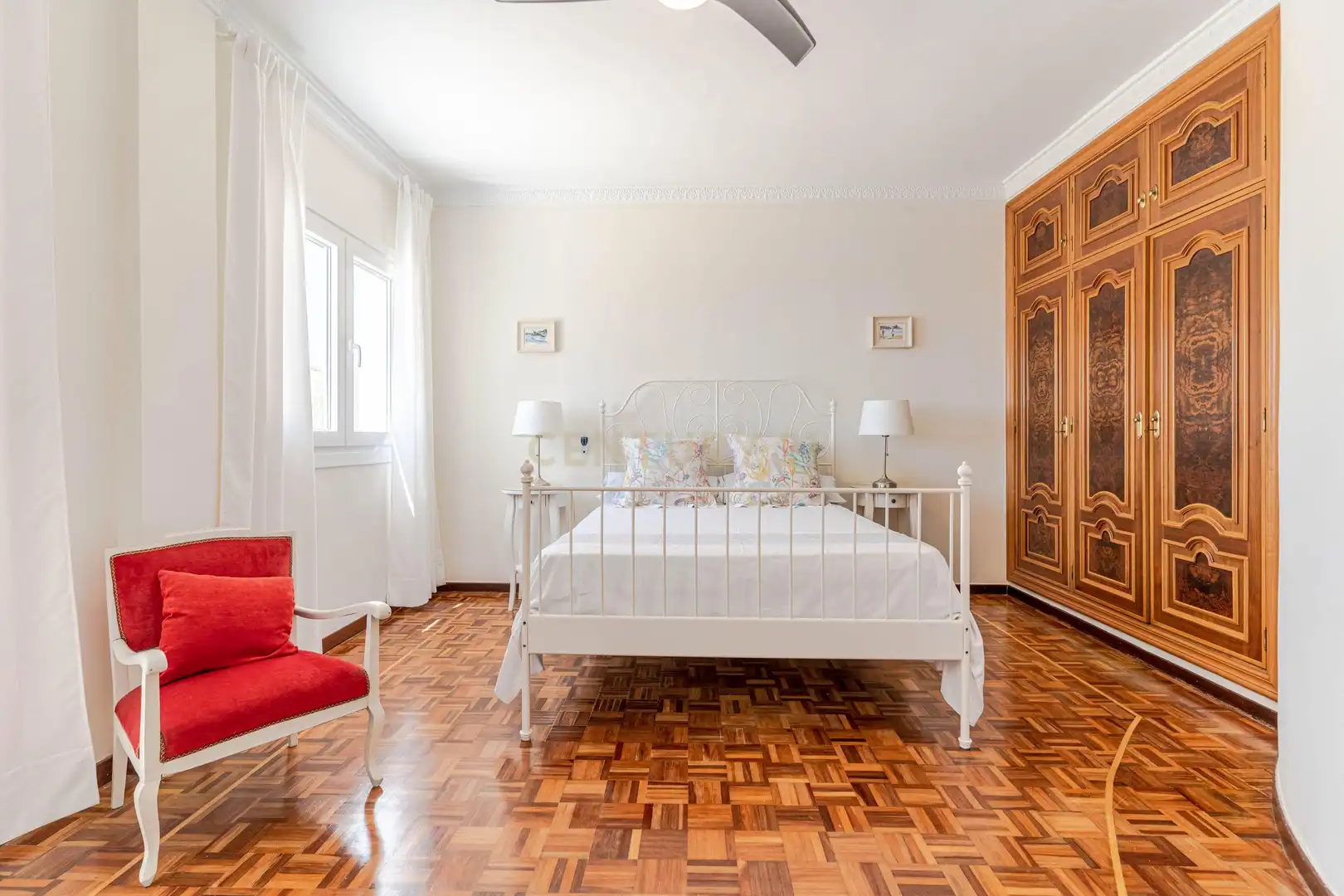 Habitación de Casa o chalet en venta en Motril con Aire acondicionado y Jardín privado