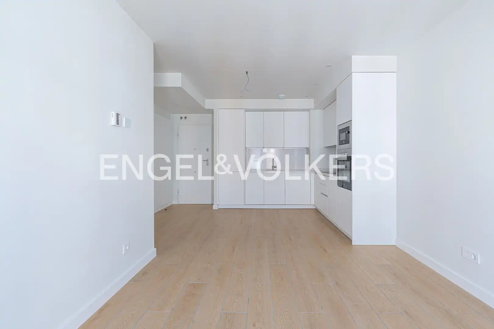 Kitchen of Flat for rent in Madrid  with Air Conditioner, Heating and Swimming Pool