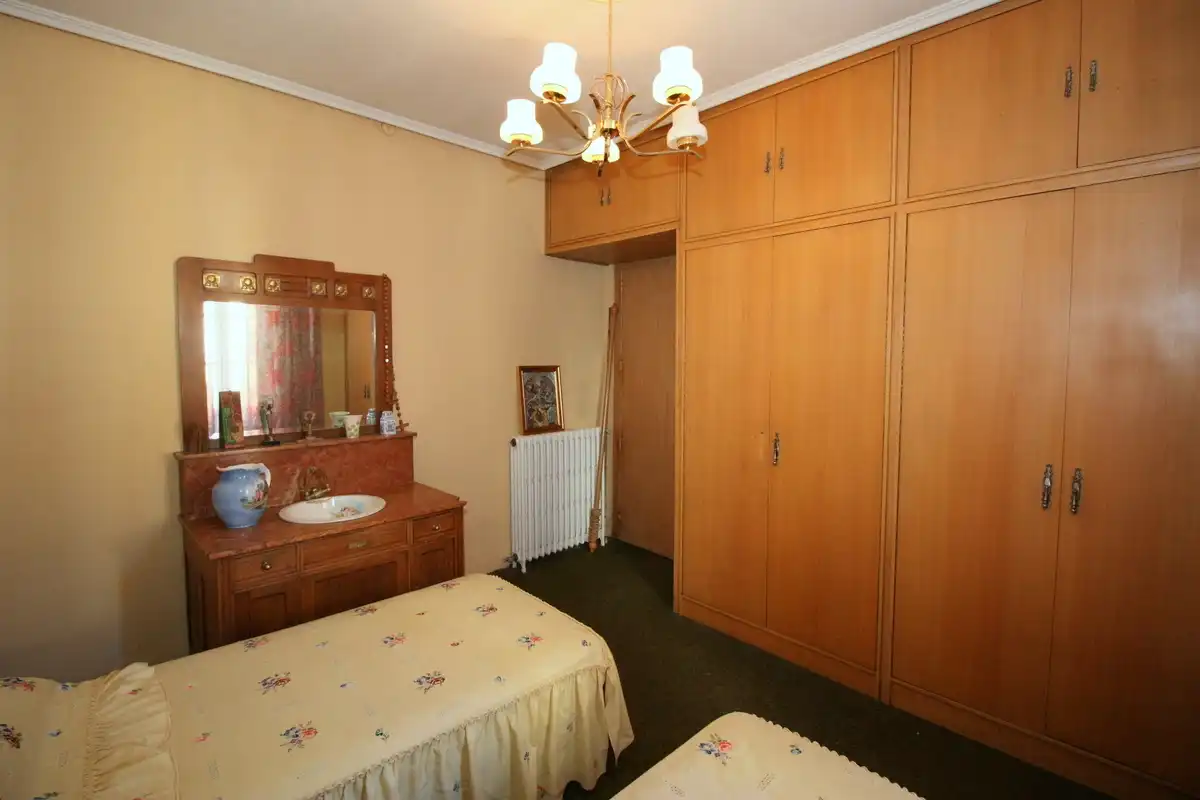 Habitación de Edificio en venta en Arenas de San Pedro