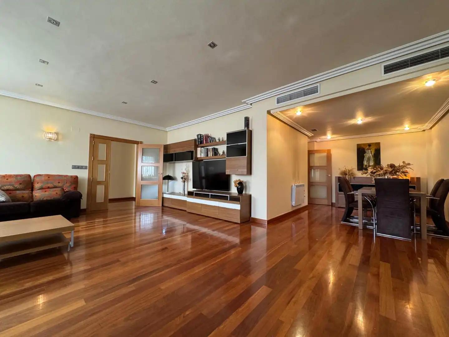 Chalet con jardín en venta en Calle Mayor de El Raal