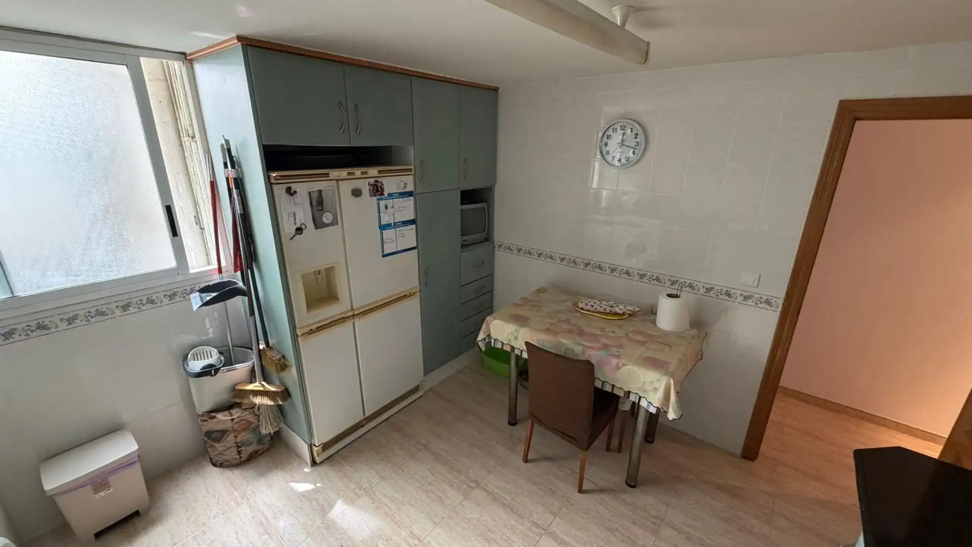 Cocina de Apartamento en venta en Castellón de la Plana / Castelló de la Plana con Terraza, Trastero y Amueblado