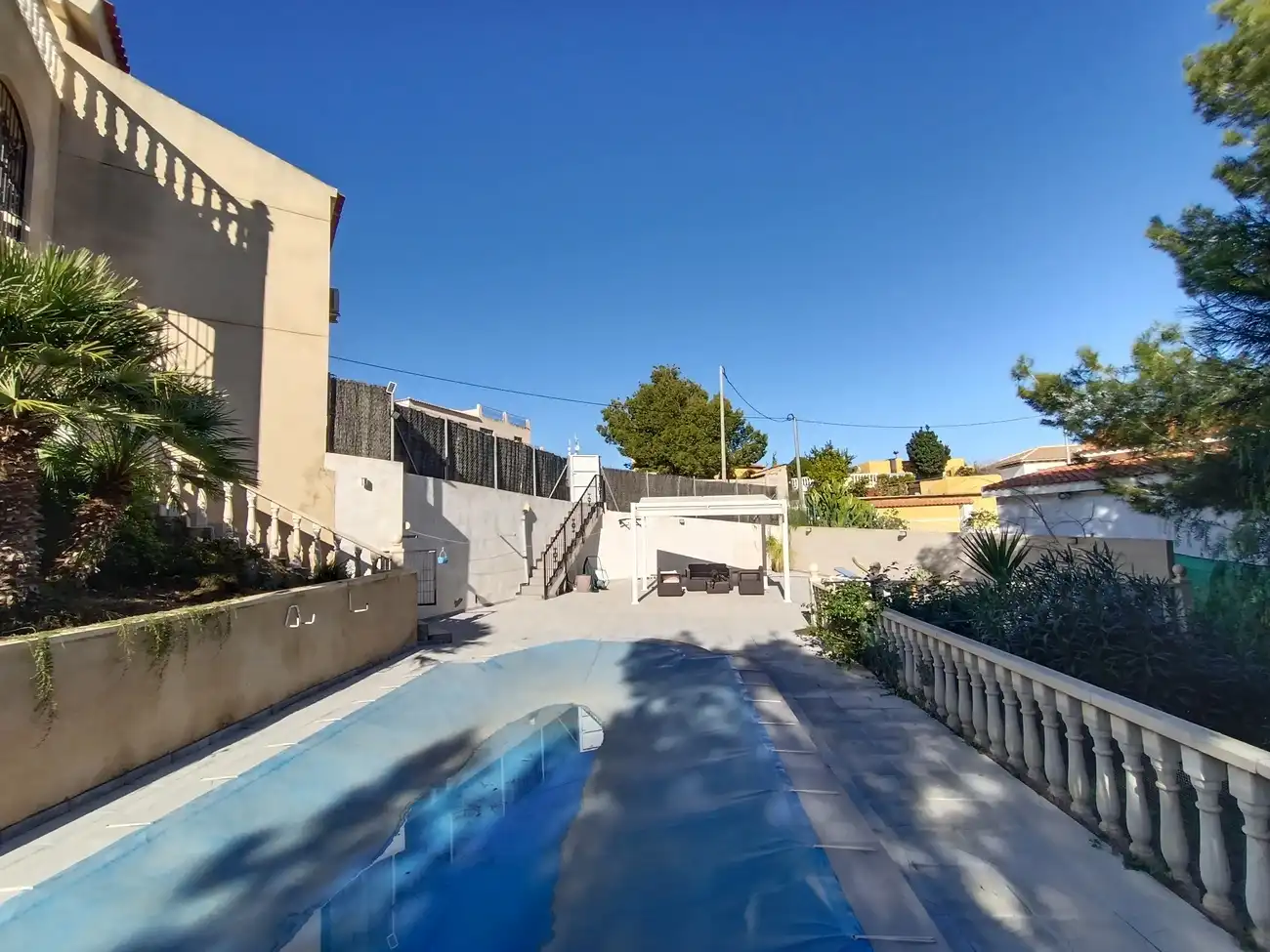 Houses for sale in Cañadas de San Pedro