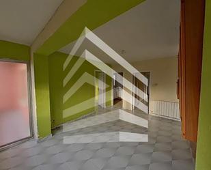 Flat for sale in Santa Coloma de Gramenet  with Heating and Balcony