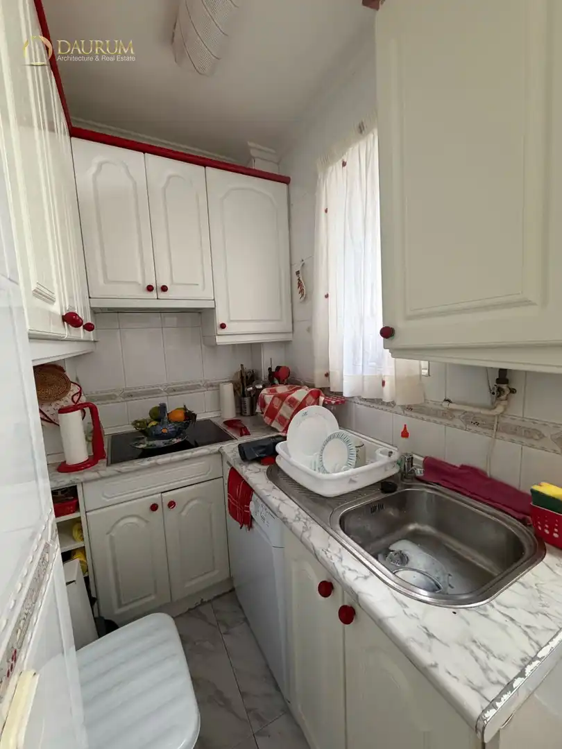 Cocina de Piso en venta en Madrid con Calefacción, Piscina y Amueblado
