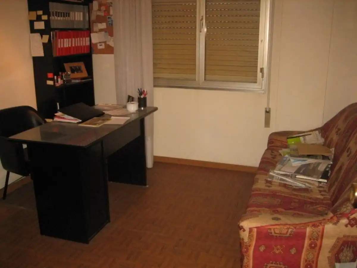 Office for sale in Flores de Sil - La Placa