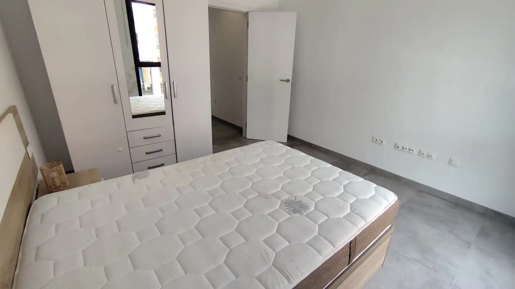 Bedroom of Flat for rent in San Cristóbal de la Laguna  with Furnished, Oven and Washing machine