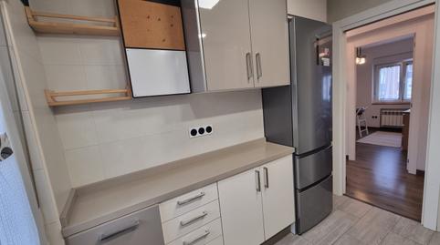 Foto 3 de Pis de lloguer a Versalles - C- Clara Campoamor, 9, Versalles, Avilés