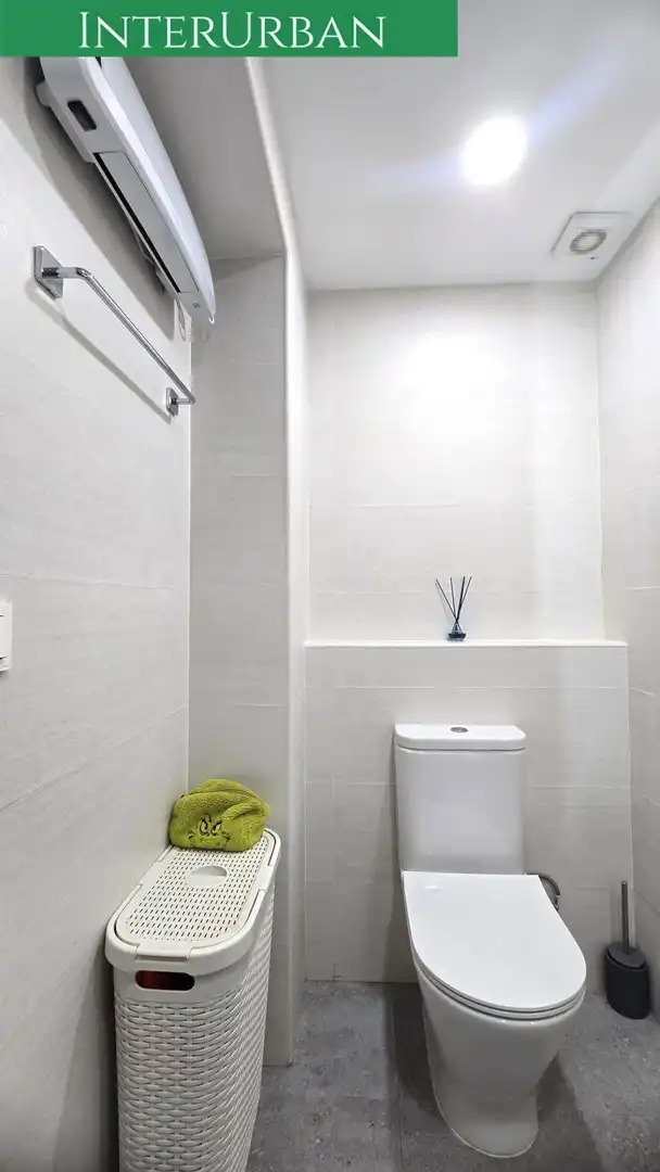 Baño de Piso en venta en Valencia con Aire acondicionado, Calefacción y Balcón
