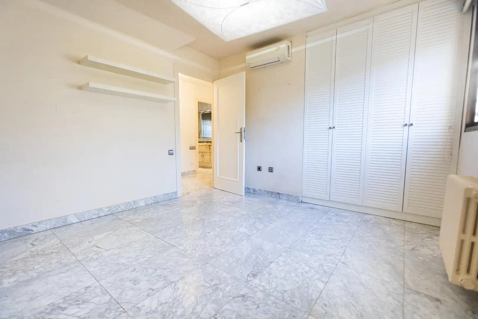 Habitación de Casa o chalet en venta en Murcia con Aire acondicionado, Jardín privado y Terraza