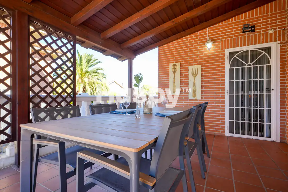 Casa con terraza en venta en Serranillos del Valle, imagen 8