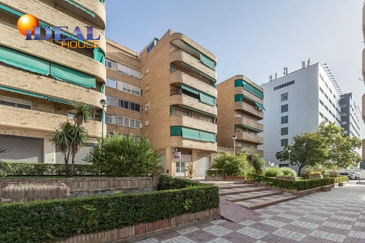 Flat with terrace for sale in Calle del Profesor Agustín Escribano 7, imagen 28