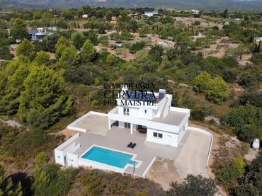 Villa avec piscine à vendre à Cervera del Maestre