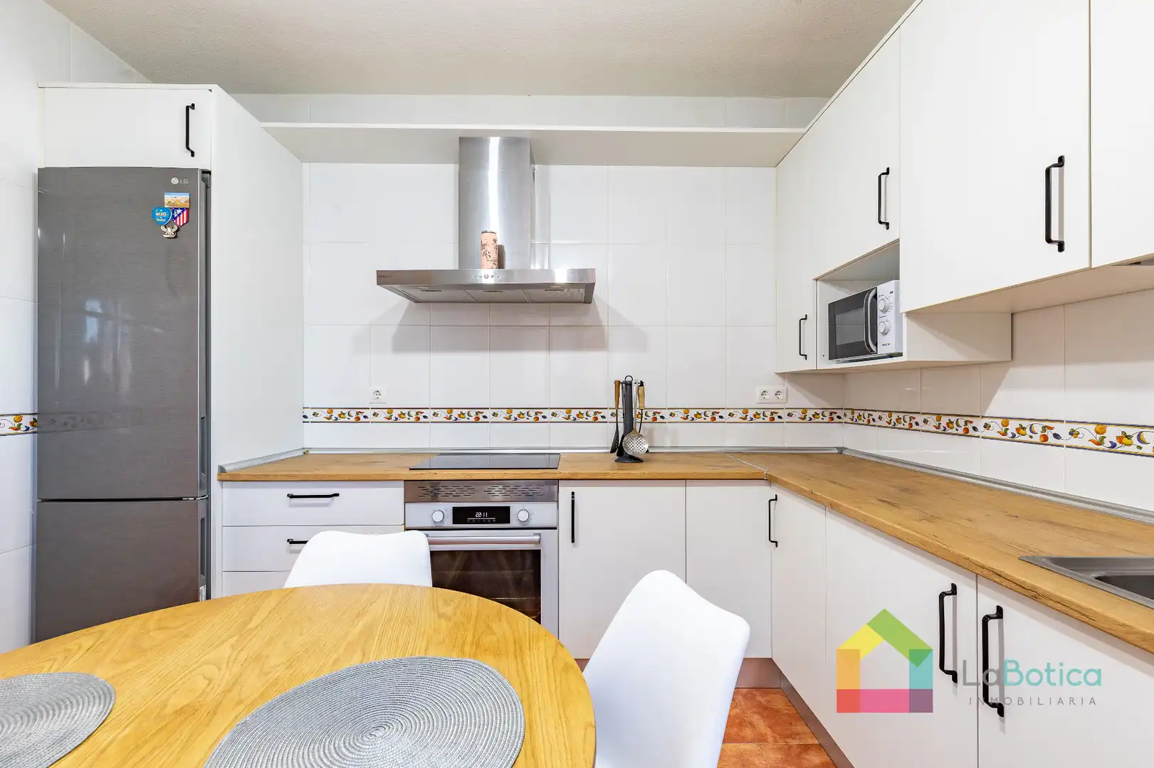 Cocina de Casa adosada en venta en Carmena con Calefacción