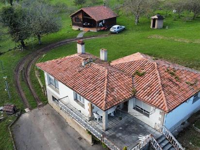 Vista exterior de Casa o xalet en venda en Villaviciosa amb Calefacció i Terrassa