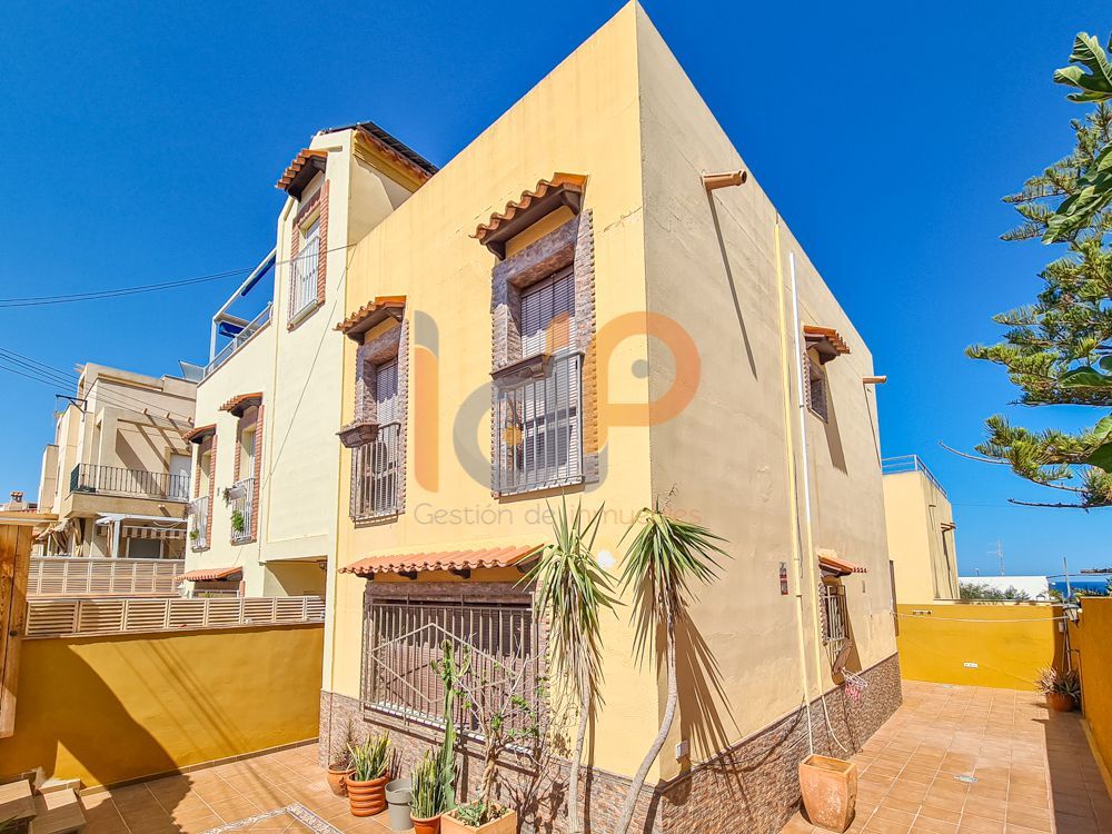 Exterior view of Duplex for sale in Garrucha  with Air Conditioner, Terrace and Storage room