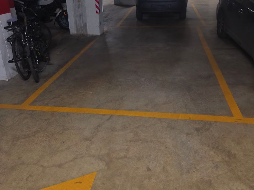 Aparcament de Garatge en venda en  Sevilla Capital