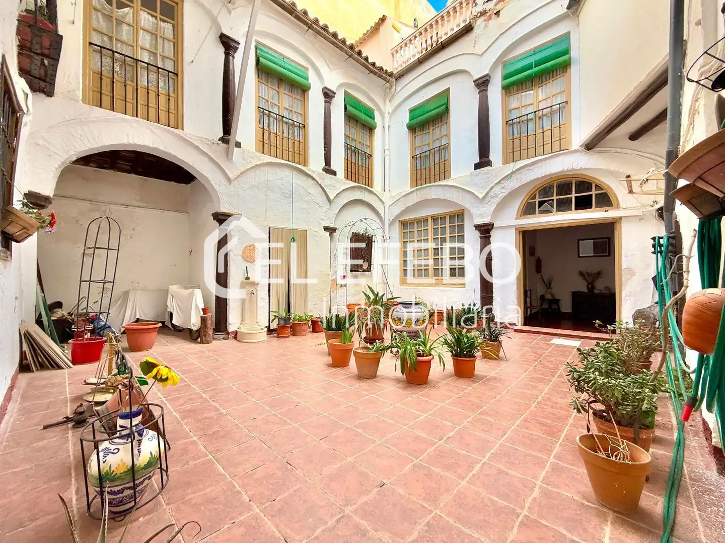 Vista exterior de Casa o chalet en venta en Antequera con Horno, Lavadora y Balcón
