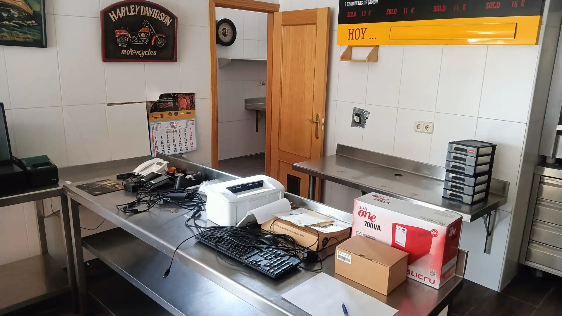 Local en venta en Calle de la Alcarria, Los Valles - Sanz Vázquez - El Fuerte