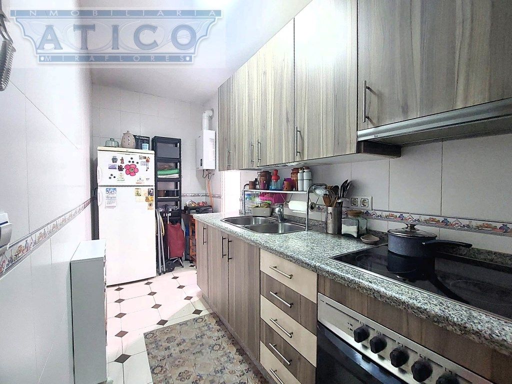 Cocina de Piso en venta en  Sevilla Capital con Aire acondicionado