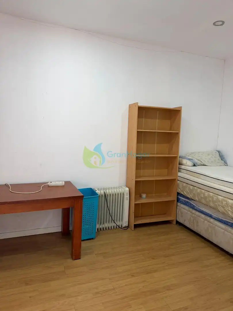 Dormitori de Casa o xalet en venda en Sevilla amb Terrassa i Traster