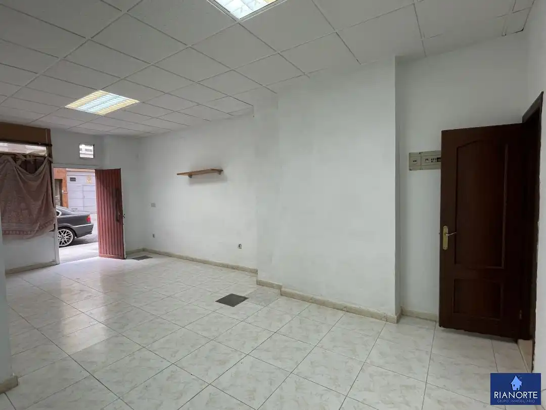 Local de alquiler en Avenida Gayo, Luanco - Aramar - Antromero