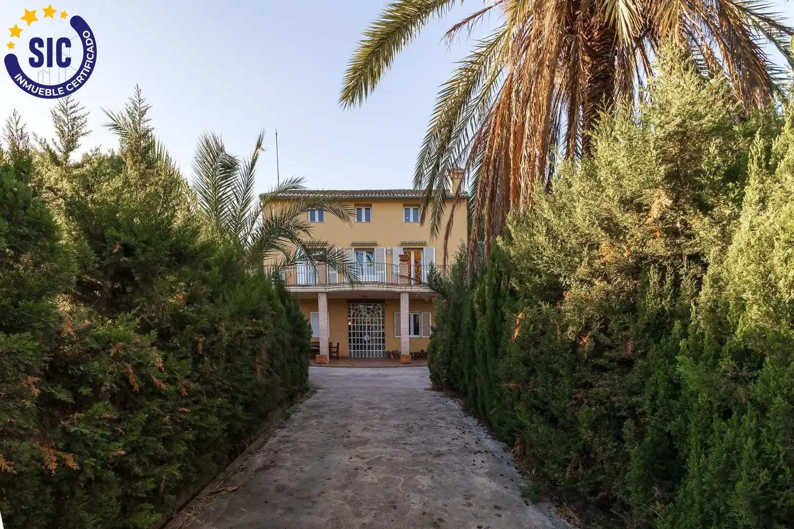 Vista exterior de Finca rústica en venda en Carcaixent amb Aire condicionat, Calefacció i Jardí privat