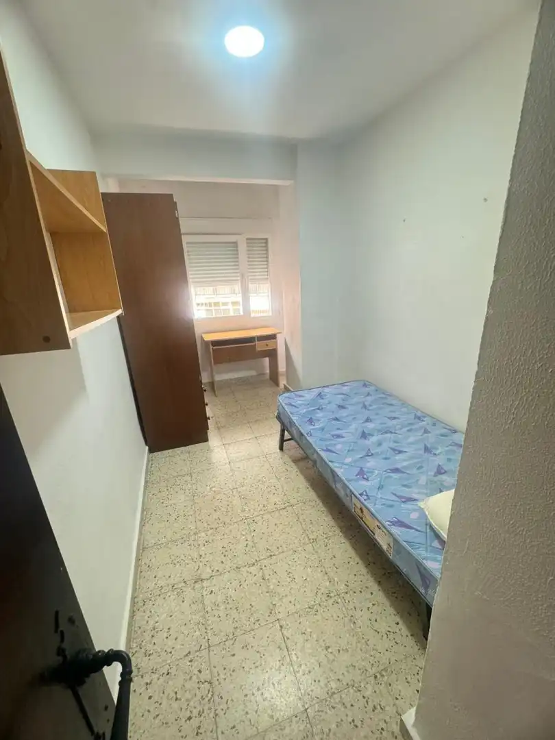 Bedroom of Flat for rent in Badajoz  with Furnished
