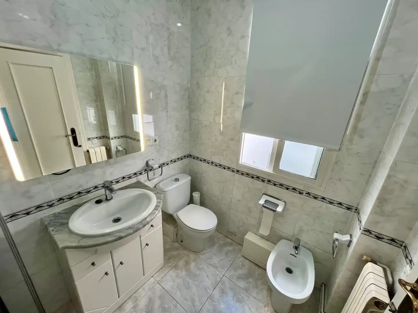 Baño de Piso de alquiler en Valencia con Aire acondicionado, Calefacción y Terraza