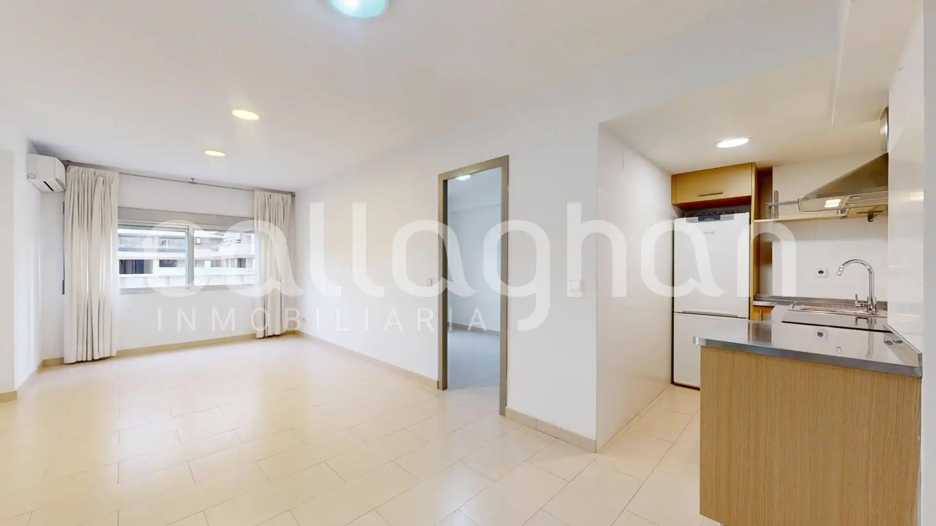 Cuina de Pis de lloguer en  Valencia Capital amb Aire condicionat