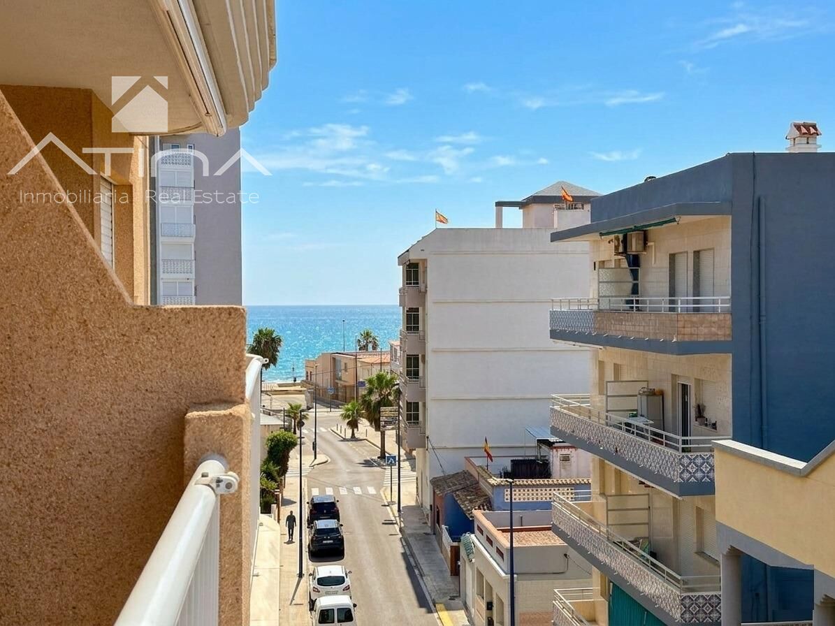 Vista exterior de Apartamento en venta en Miramar con Terraza