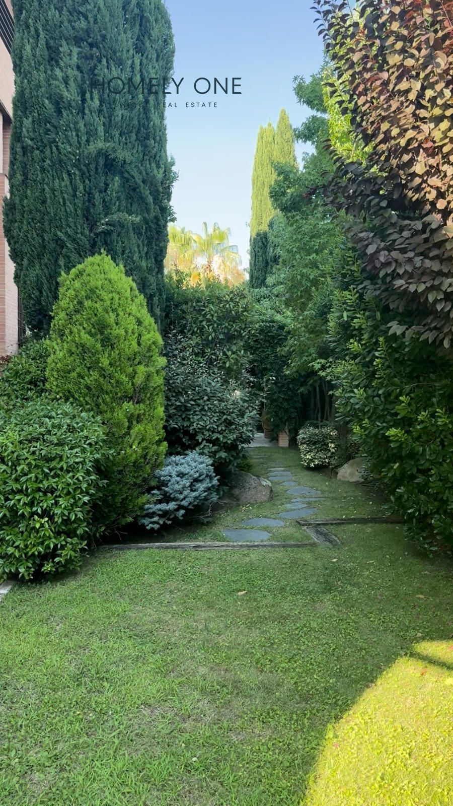 Garden of House or chalet for sale in  Madrid Capital  with Air Conditioner, Heating and Private garden