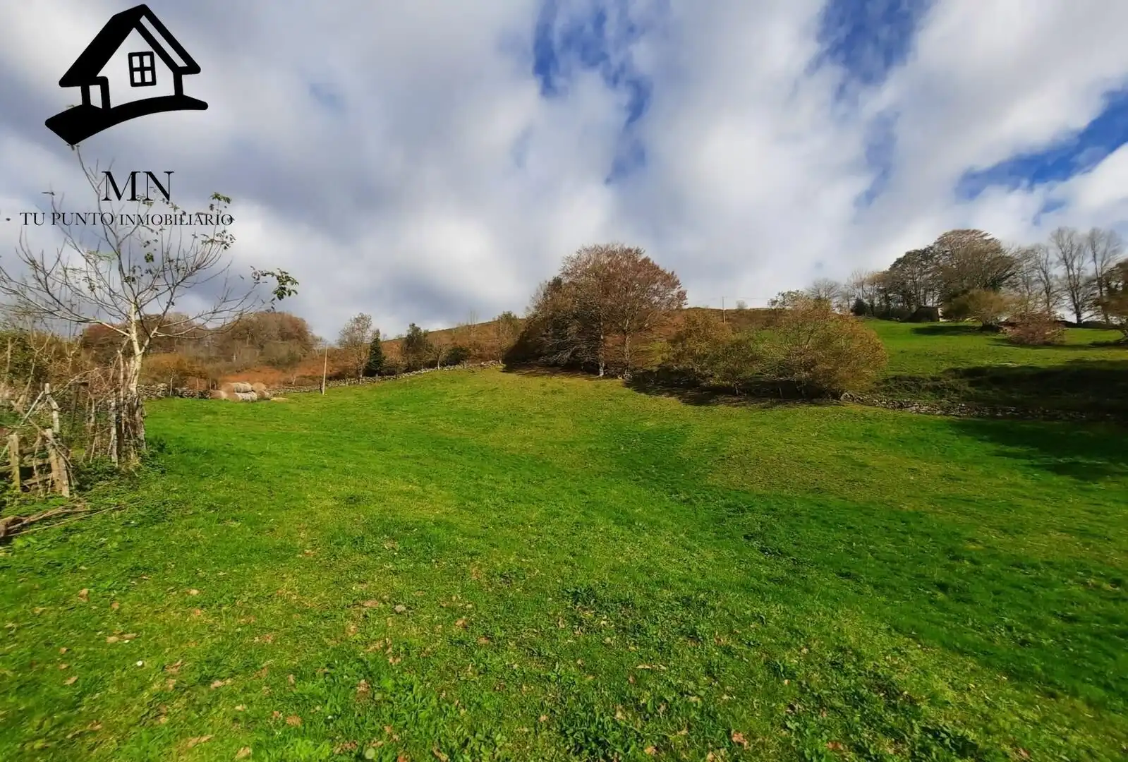 Finca rústica en venda a Luena