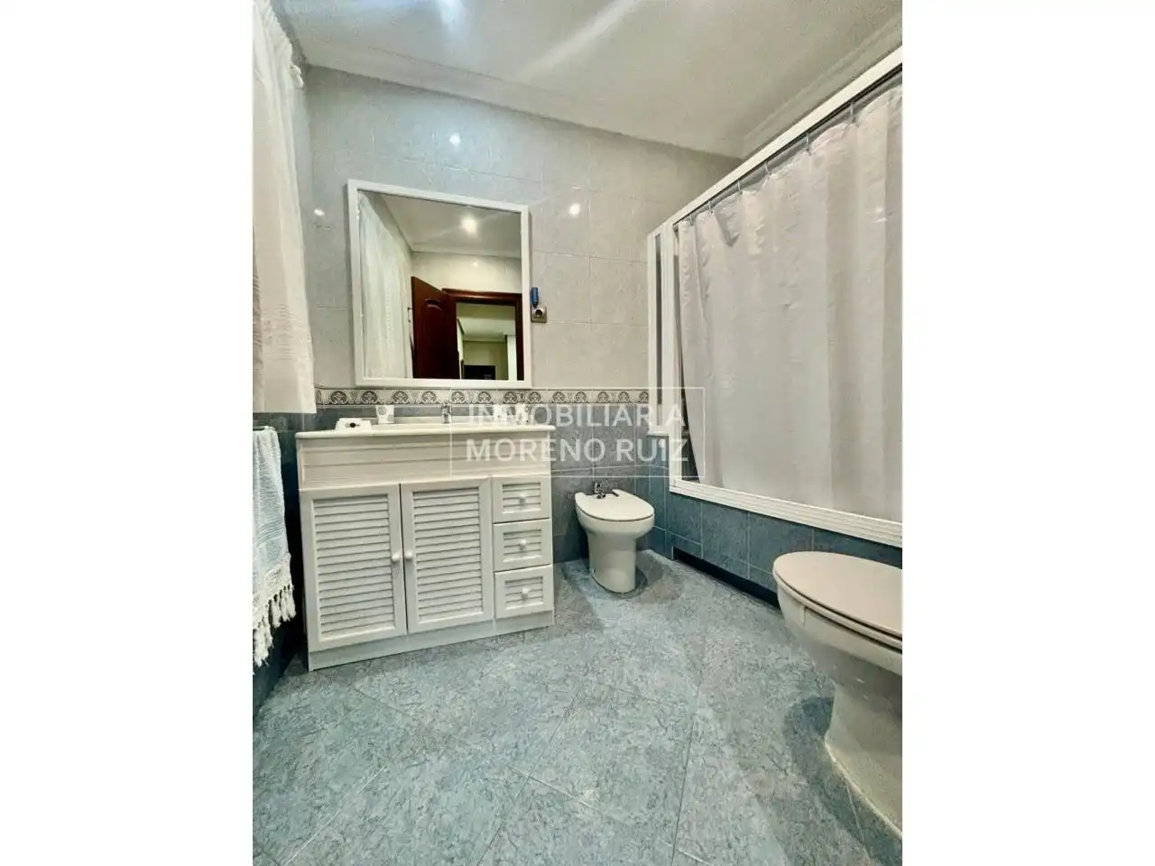 Bany de Casa o xalet en venda en Baena
